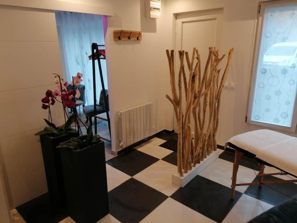 Chambre de Brunemont - Housity