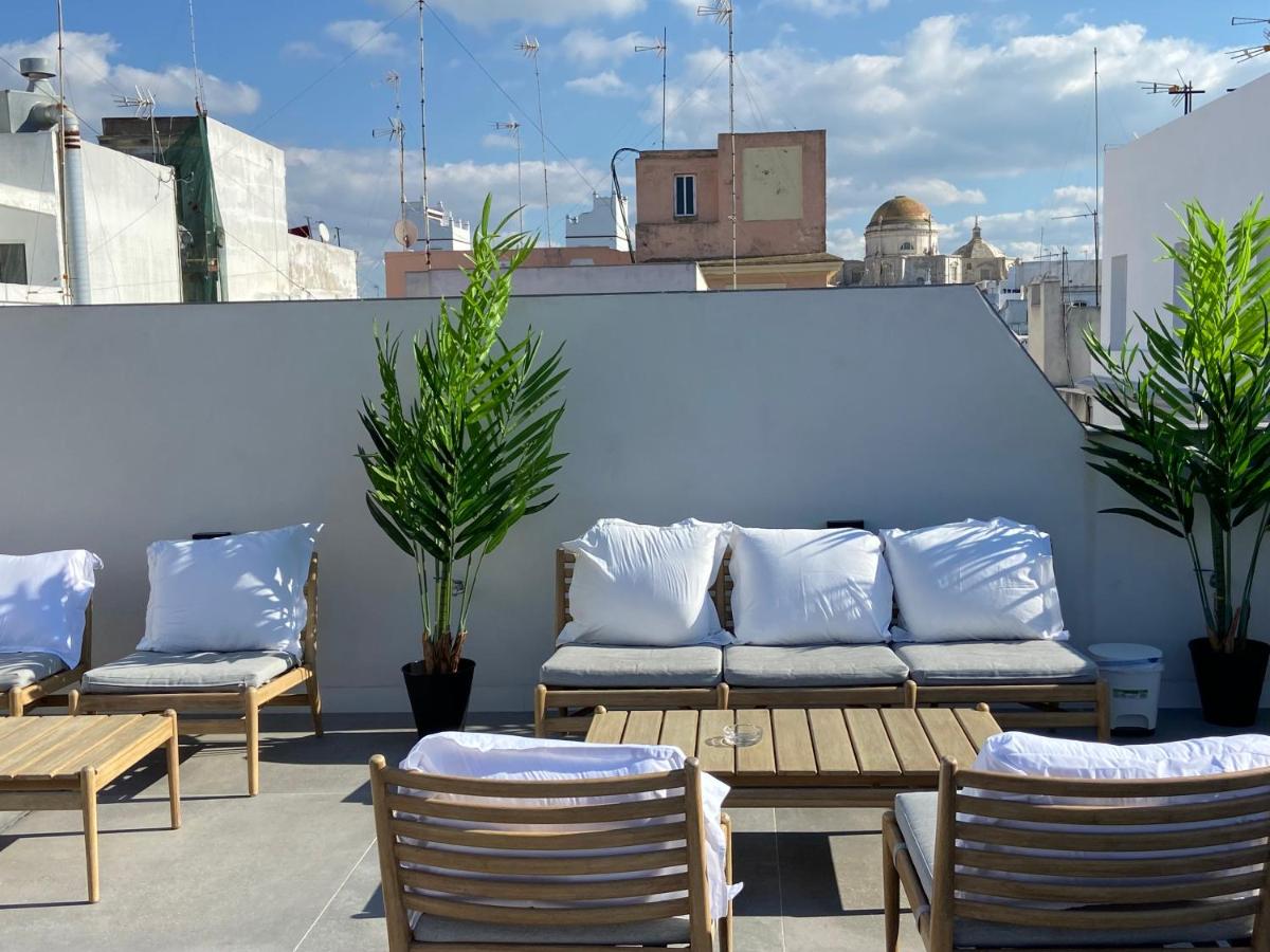 OMA Cádiz Apartments - Housity
