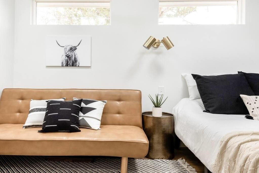 The Back House - HIP Tiny Home - Coffee and Snacks - Housity