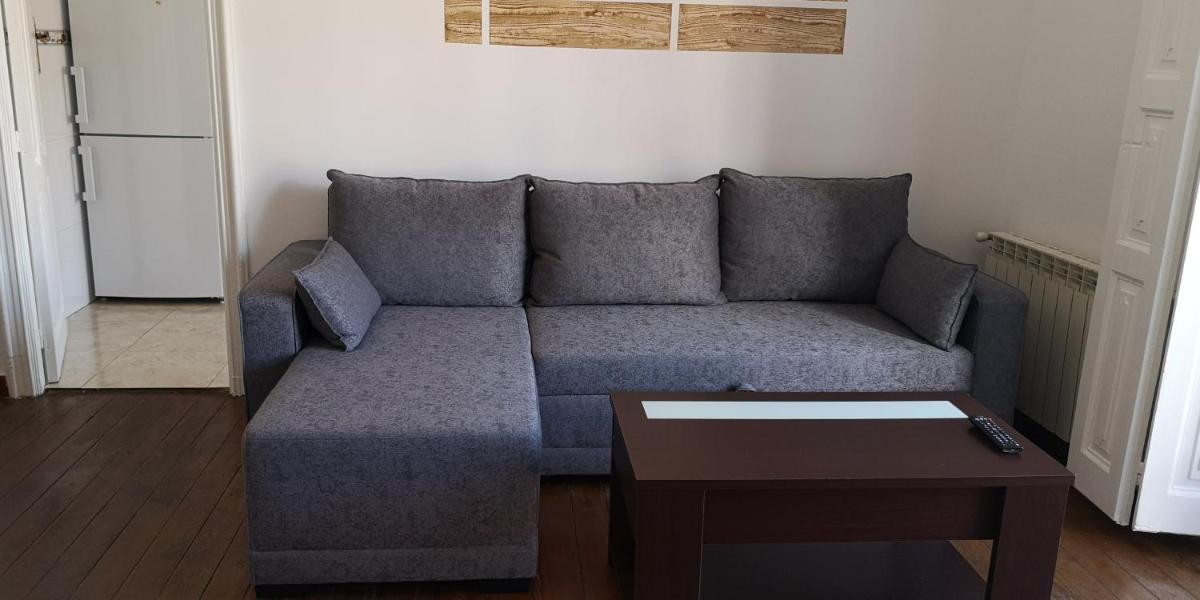 Apartamentos Plaza Mayor - Housity