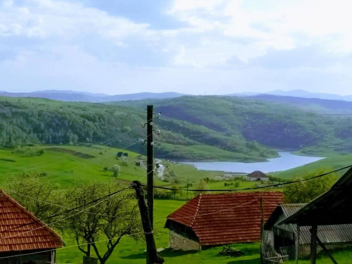 Uvac smestaj Jovanović - Housity