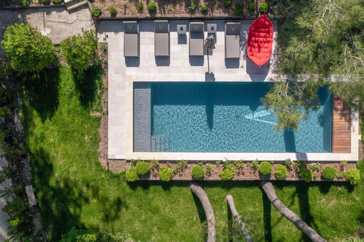 Piscine de l'établissement Le Vallon de Valrugues Hotel Spa & Villas ou située à proximité