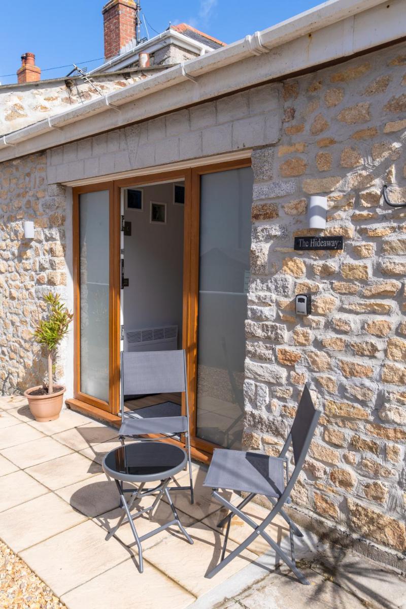 Finest Retreats - The Hideaway - Studio Apartment in Porthleven - Housity