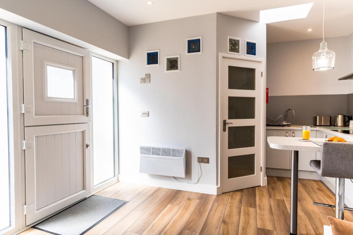 Finest Retreats - The Hideaway - Studio Apartment in Porthleven - Housity