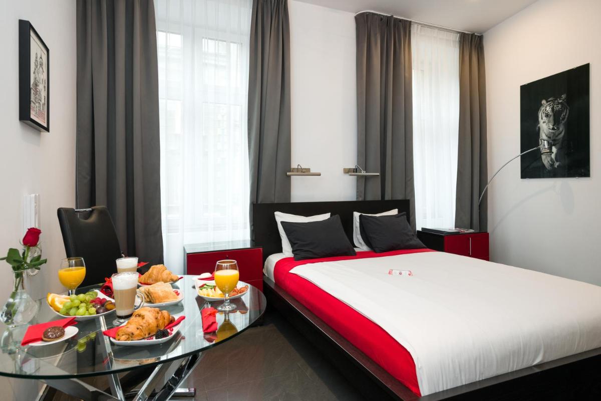 Komorowski Luxury Guest Rooms - Housity