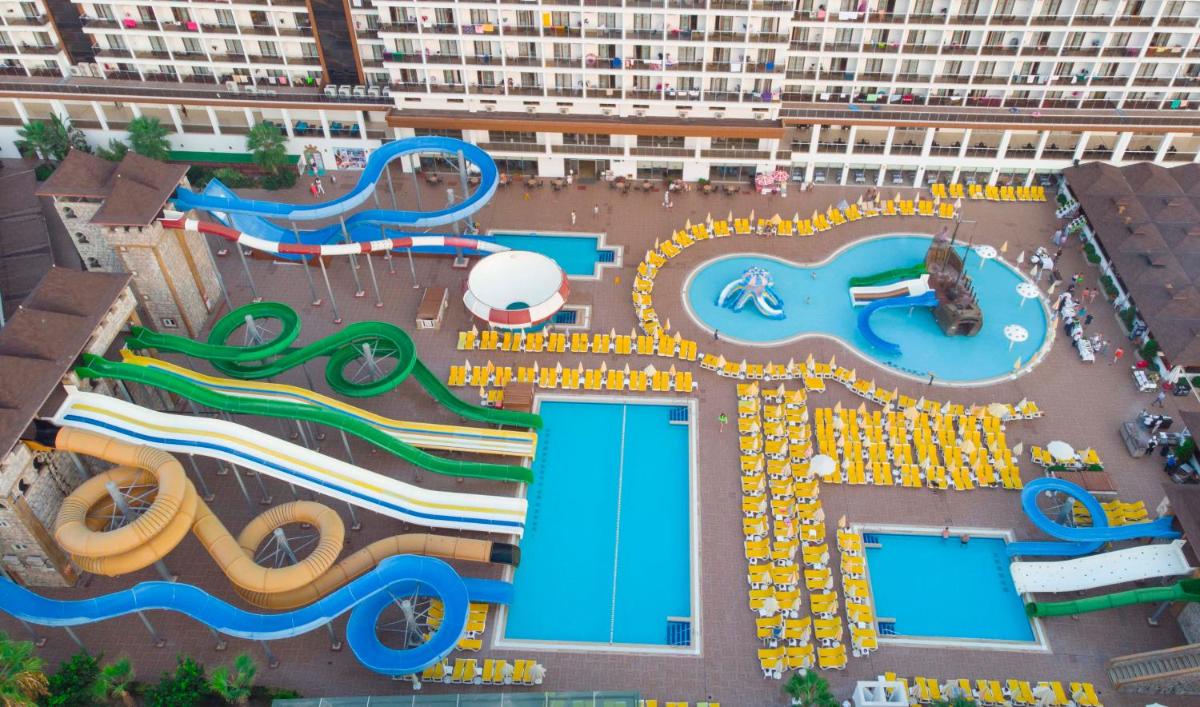 Eftalia Splash - Housity
