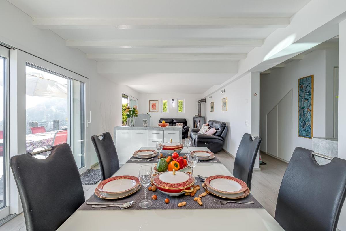 Villa BreByCri Amazing View - Happy Rentals - Housity