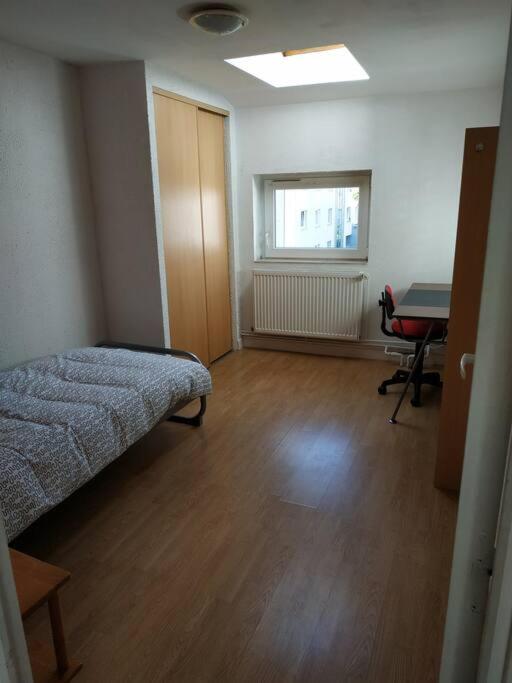 Superbe appartement avec parking gratuit sur place - Housity