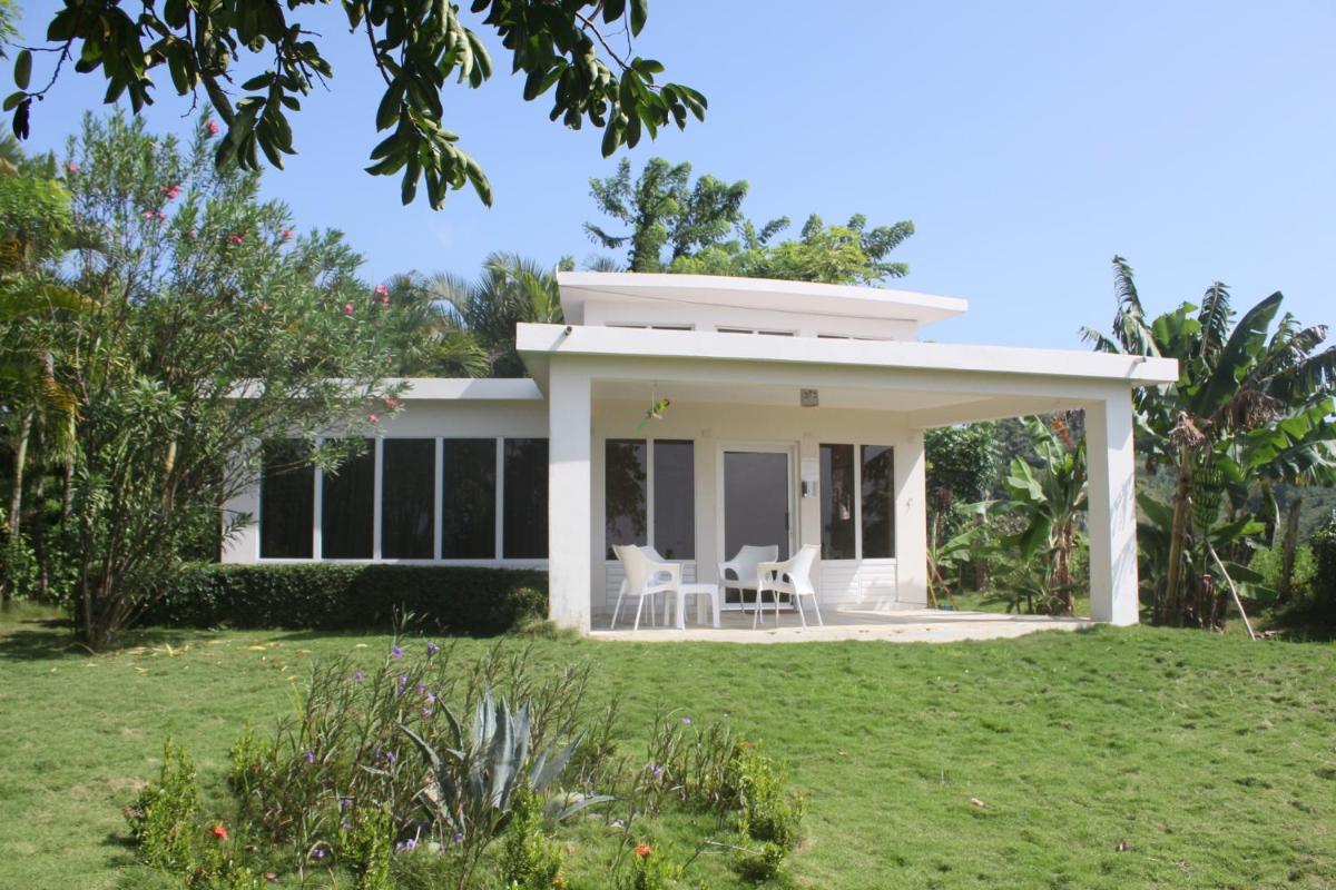 RentiStay - Enjoy Rio San Juan in the Vista Linda Hills from an Eco-Friendly Villa - Housity