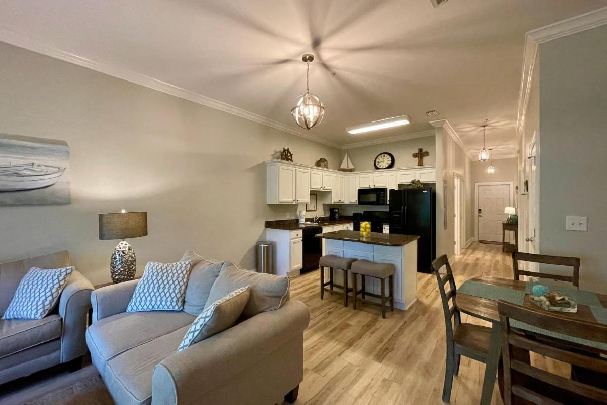 Seagrove Highlands 1202 - Housity