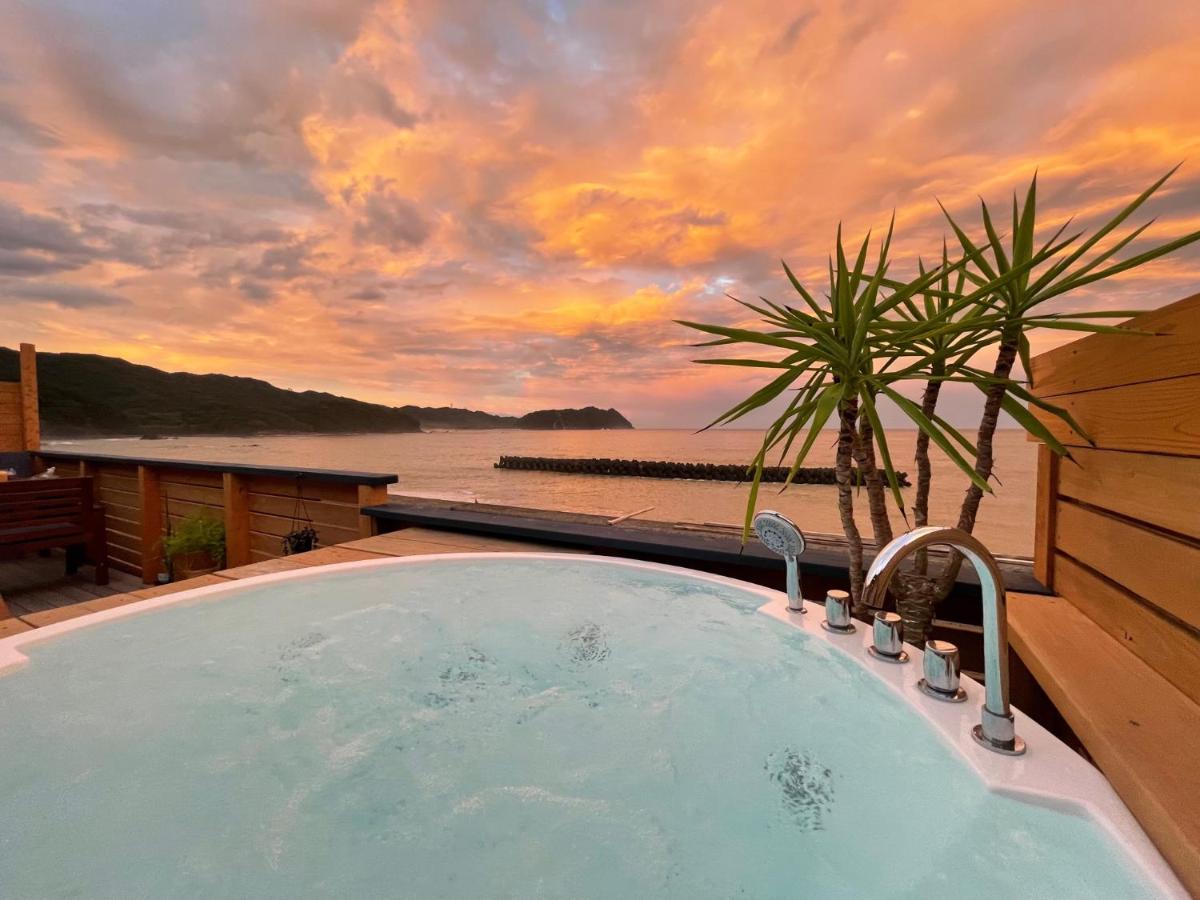 PACIFICO SURF HOUSE - by the Sea - Housity