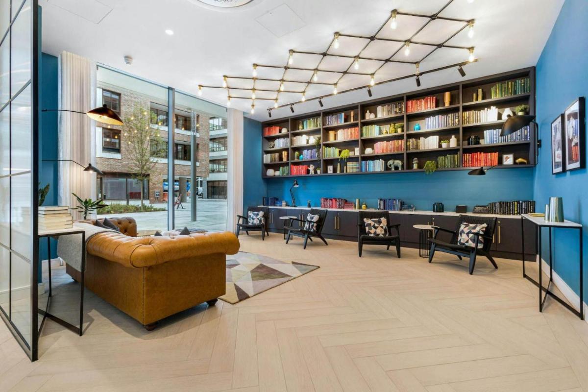 Shoreditch Building - Housity