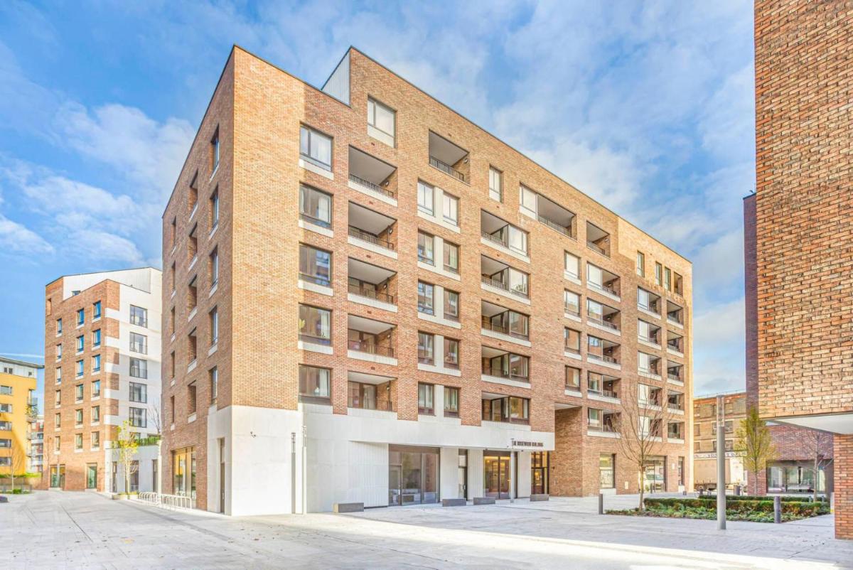 Shoreditch Building - Housity