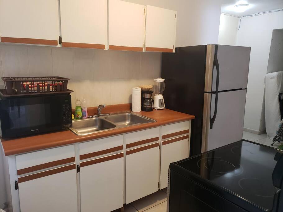 Suitetrails - Comfy apartment close to the beach!