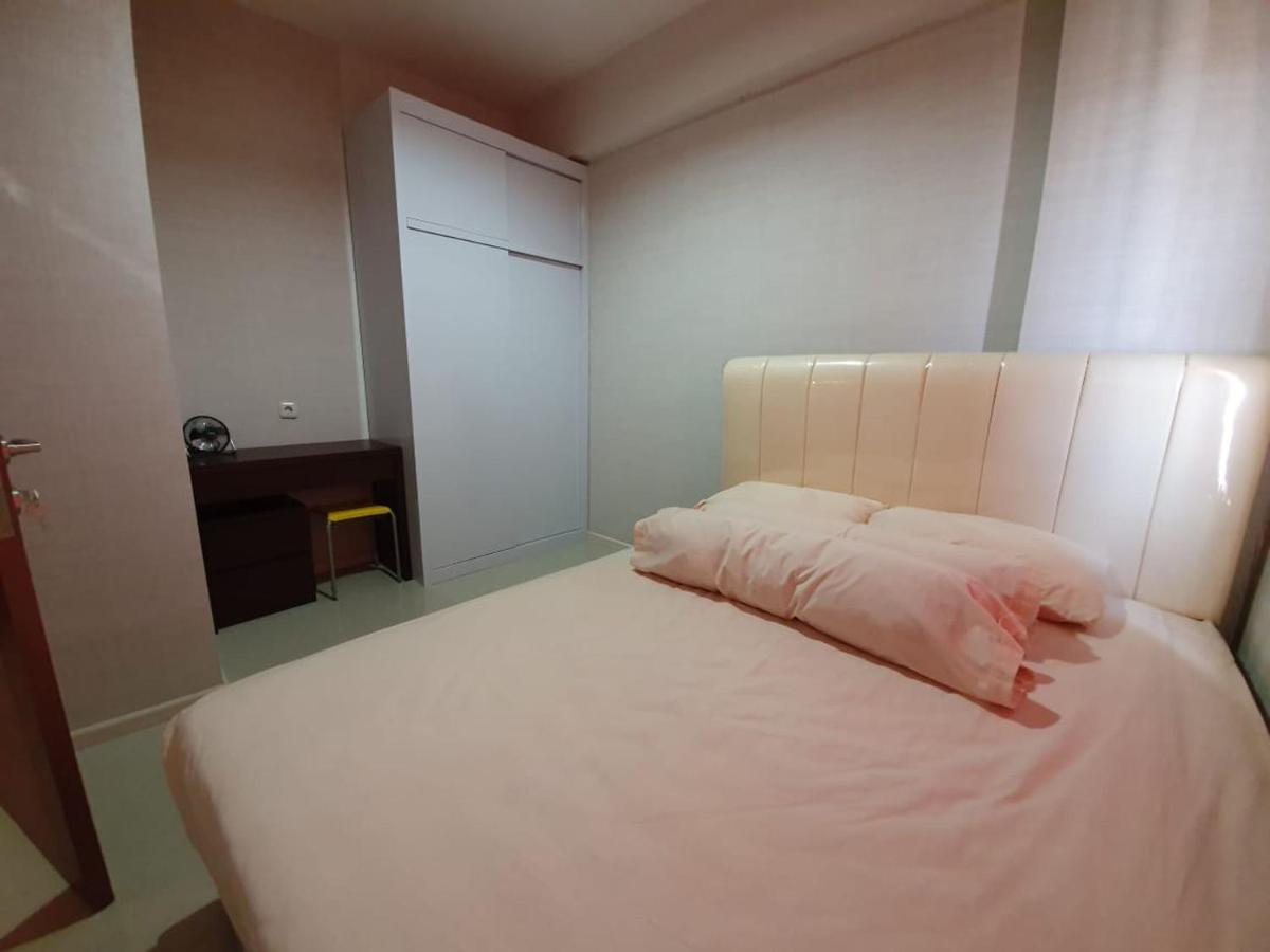 Suitetrails - Apartment Pinewood by Santoso Room