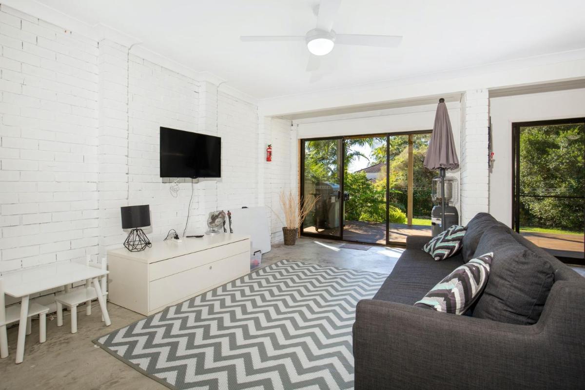 Sirius Retreat Pet Friendly 3 Mins Walk to St George Basin - Housity