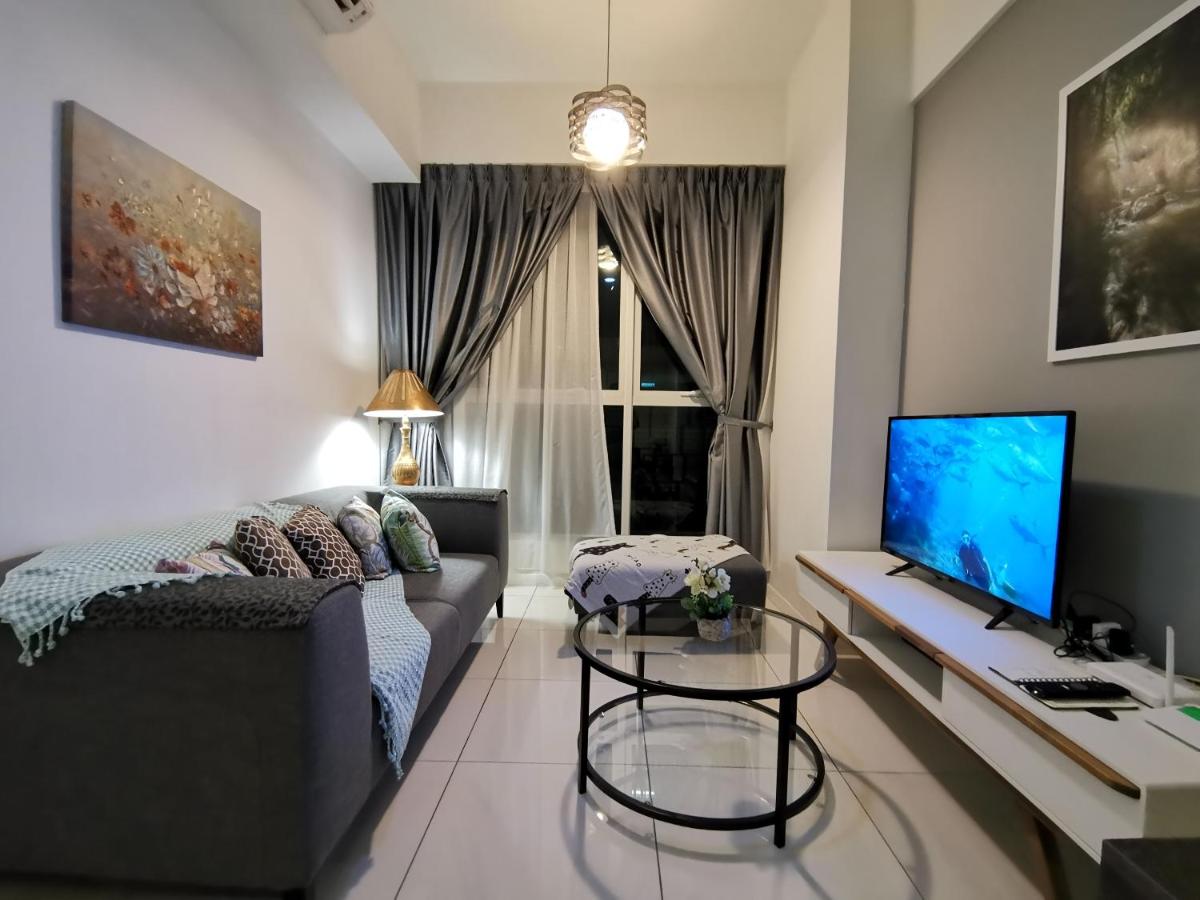 Superb Oasis Theme Sutera Avenue Homestay 2 Bedroom - Housity
