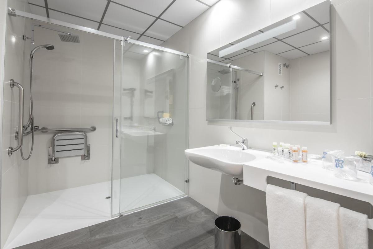 Hotel Monte Puertatierra - Housity