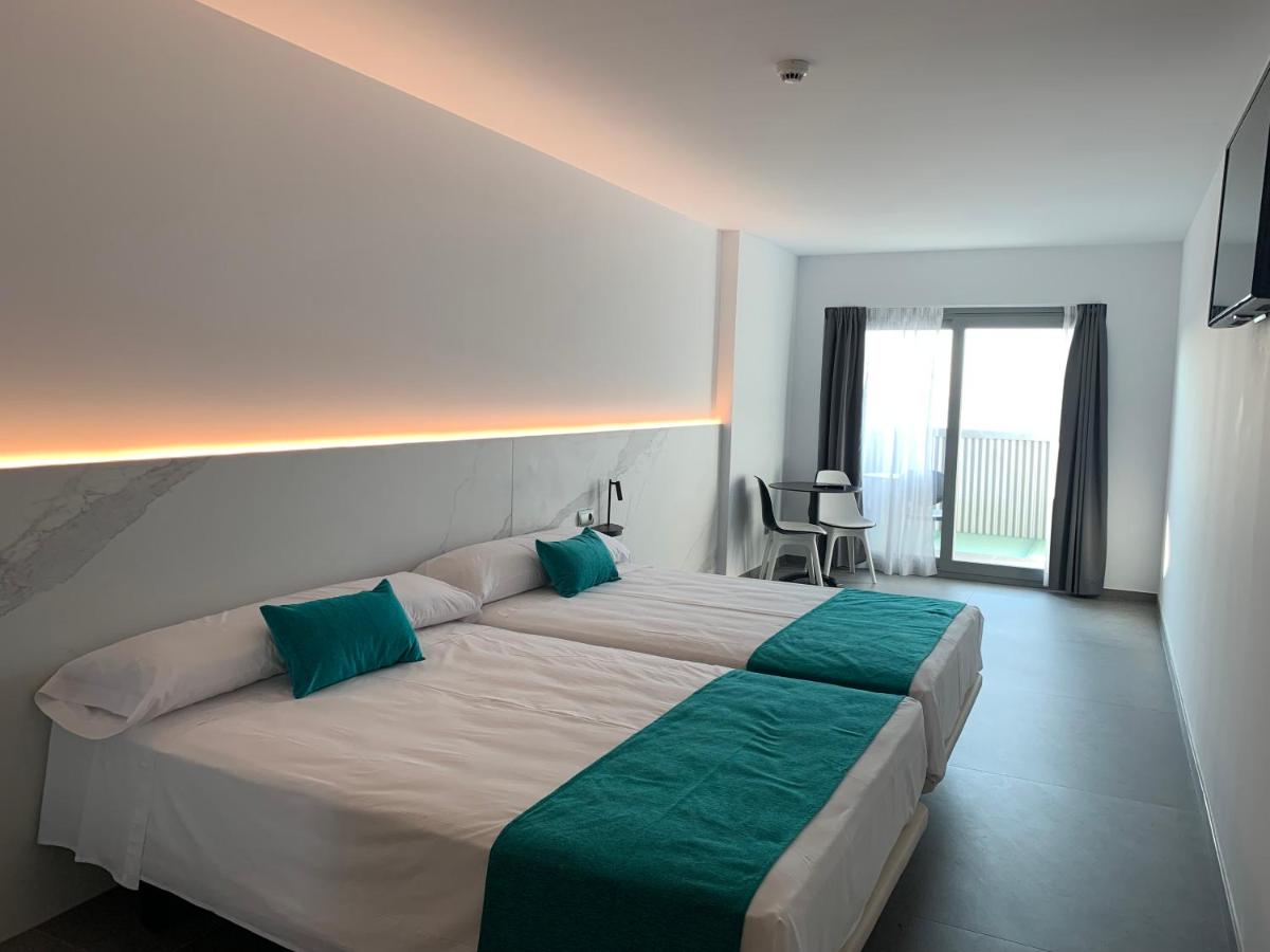 Cama o camas de una habitación en Don Angel & SPA & Padel- Adults Recommended