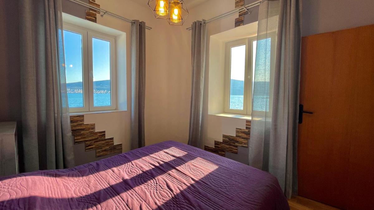 First line Boka Bay apartment - Housity