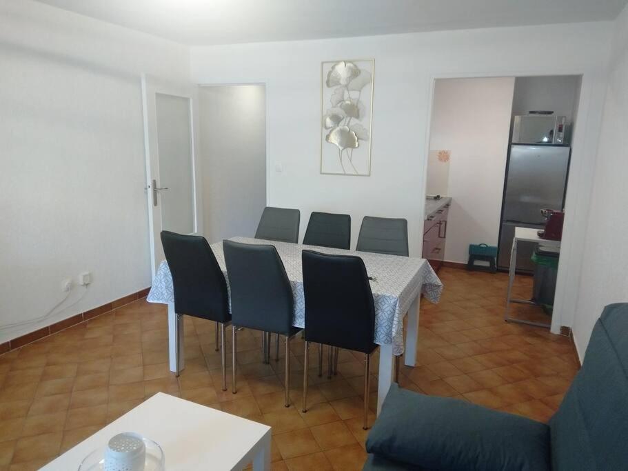 Capri - Housity