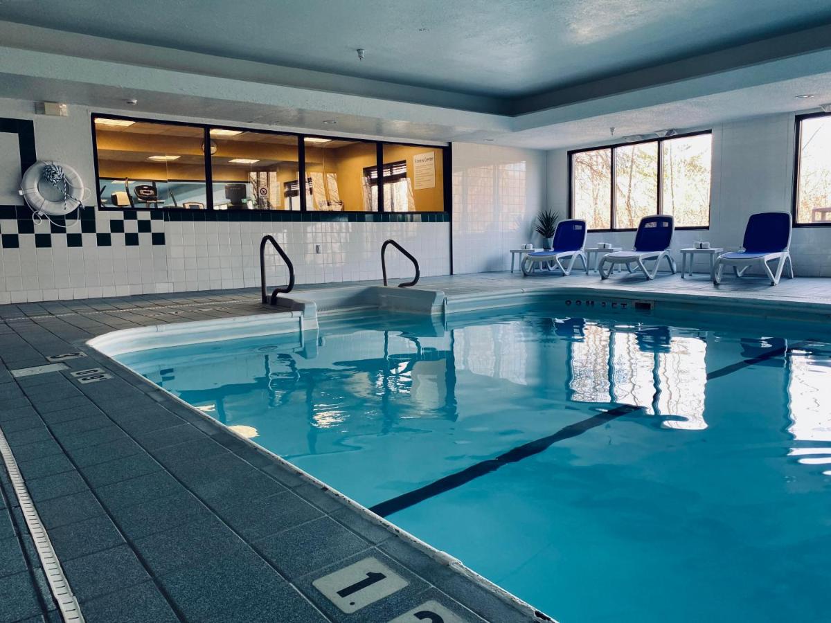 Holiday Inn Express Plymouth by IHG - Housity