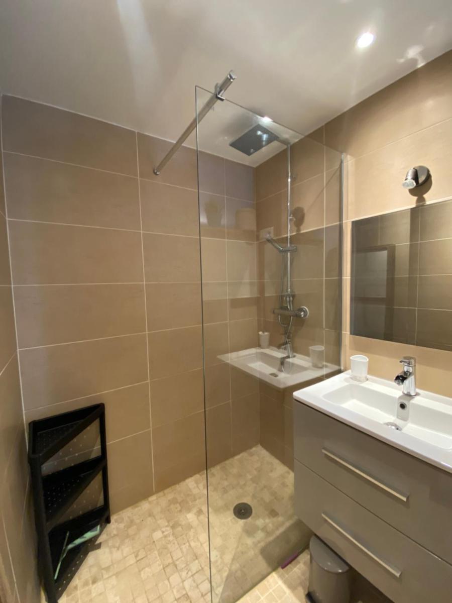Agréable studio proche StTropez Piscine et Tennis - Hizvo