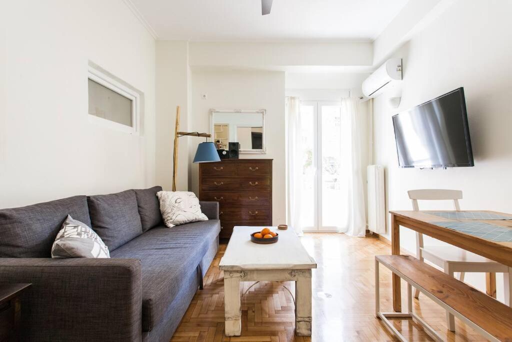Suitetrails - Home sweet home @ Central Athens 52 sq.m.