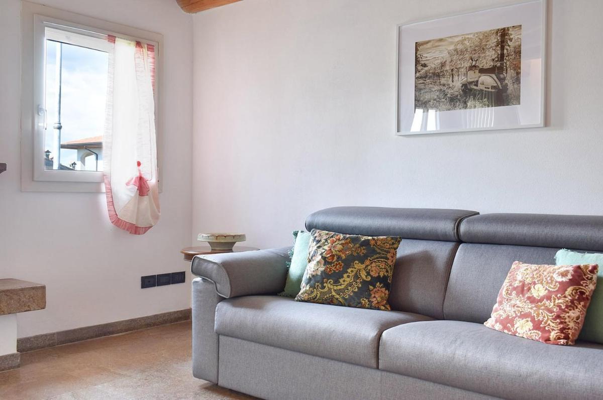 Calaone Wondeful Duplex Apartment con parcheggio x4 - Housity