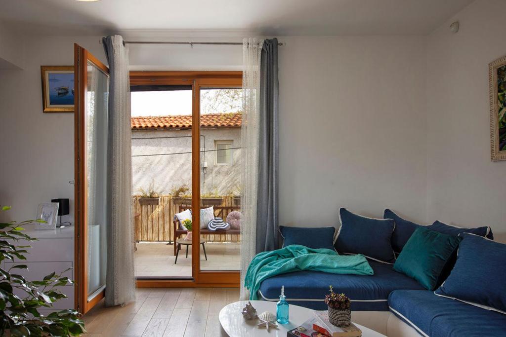 EMA - Housity