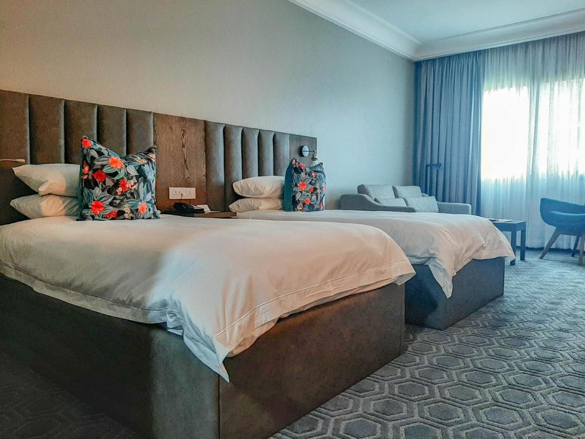Suitetrails - Fiesta Royale Hotel