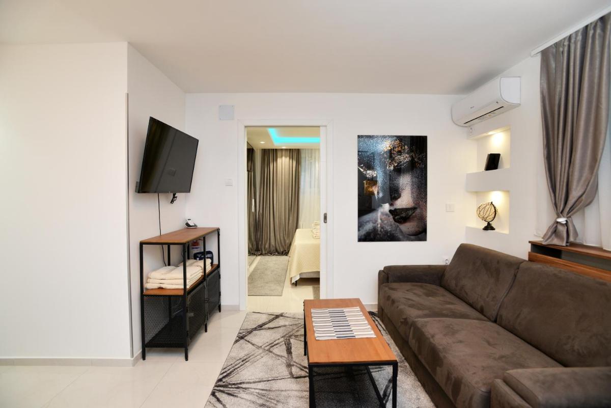 River&Bike Apartment with free electric bike - Housity