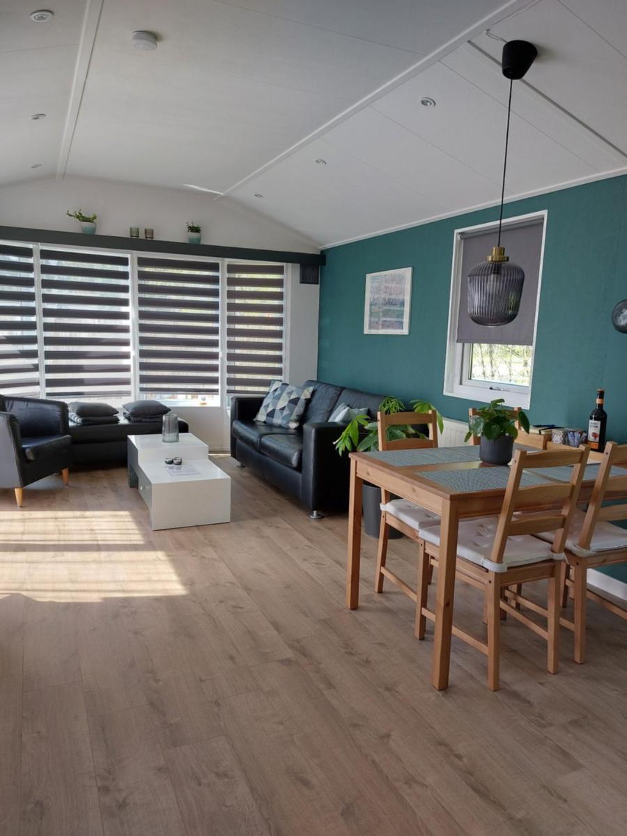 Ruim en gezellig chalet voor 2 personen op de Veluwe Recreatiepark De Oude Driest - All inclusive - Housity