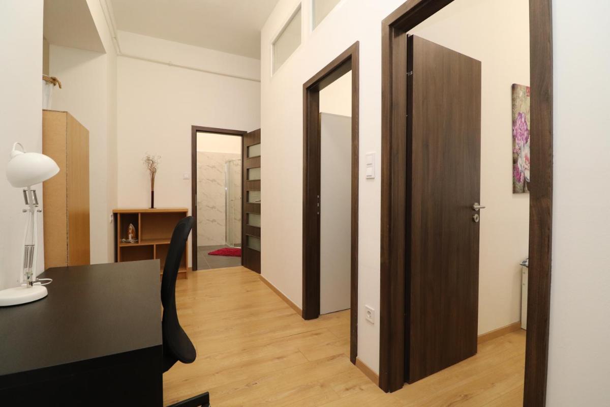 New Guest House B in Király Street 106 - Housity