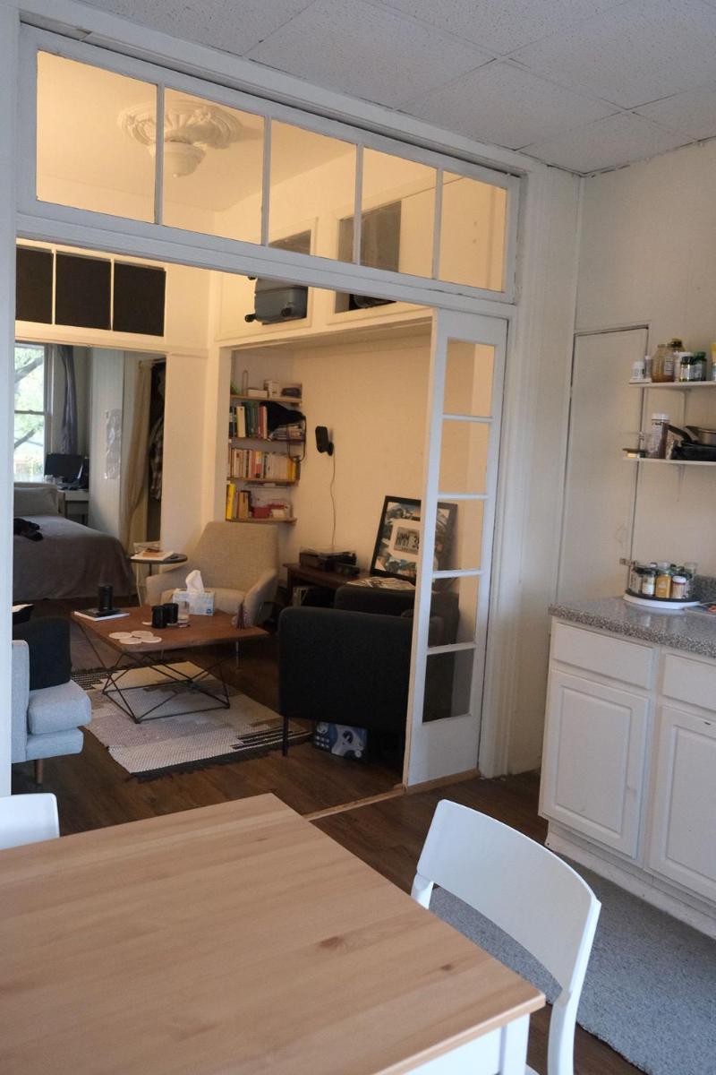 Charming open floorplan in trendy Williamsburg - Housity