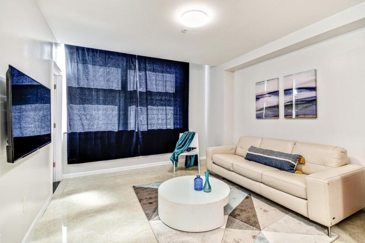 Spacious&stylish 2bd apt with great location! - Housity