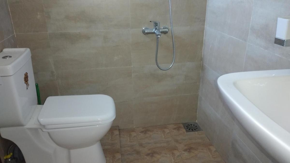 Suitetrails - Lakeview luxury apartment