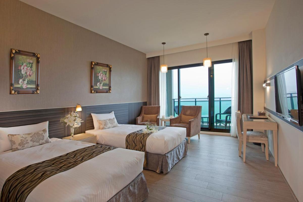 Suitetrails - Renyi Lake Hotel
