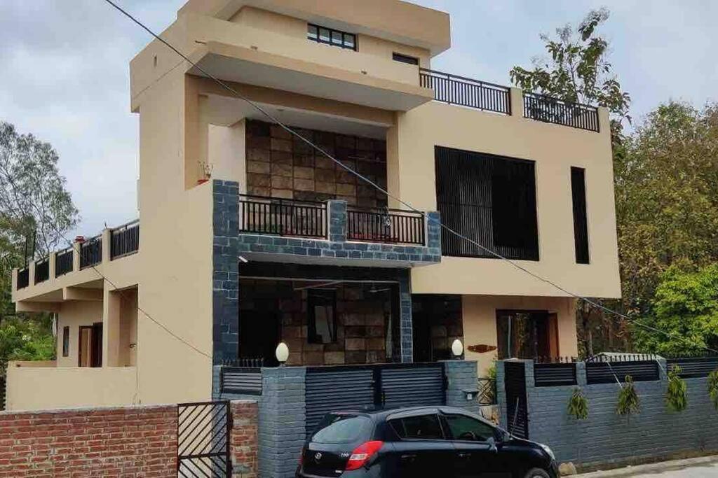 Nature Villa - Housity