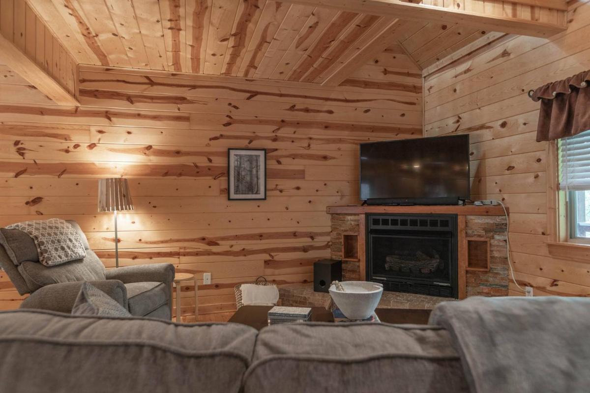 Saltys Cabin in the Clough - Housity