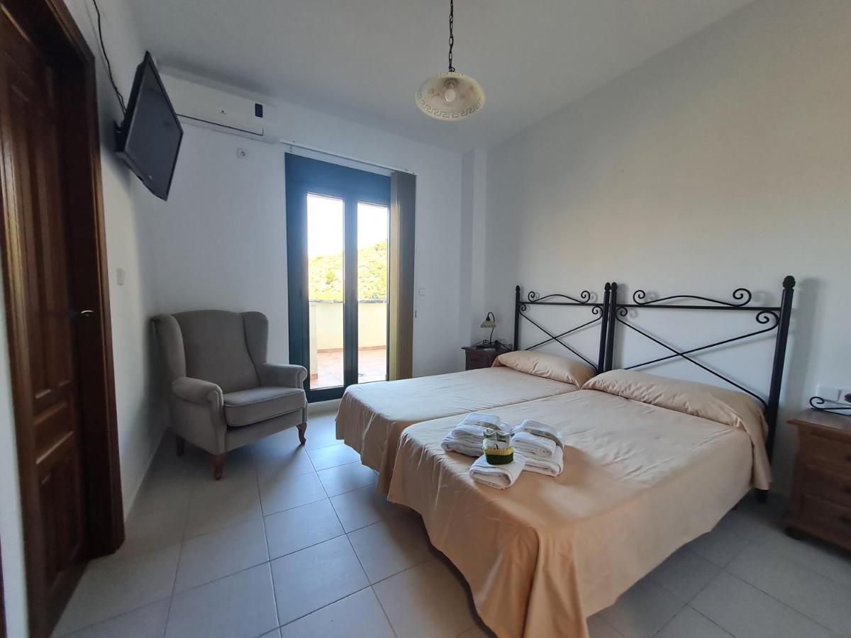 Hostal Rural de Cuadros - Housity