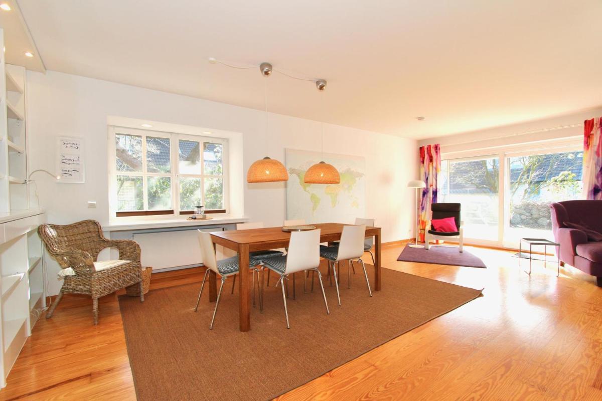 Ferienhaus Pinewood Villa - Housity