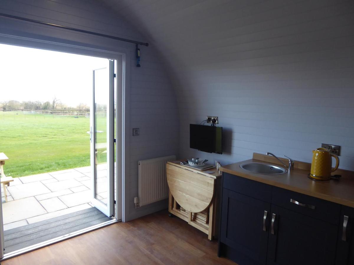 Honeypot Hideaways Luxury Glamping - Exclusively for Adults - Housity