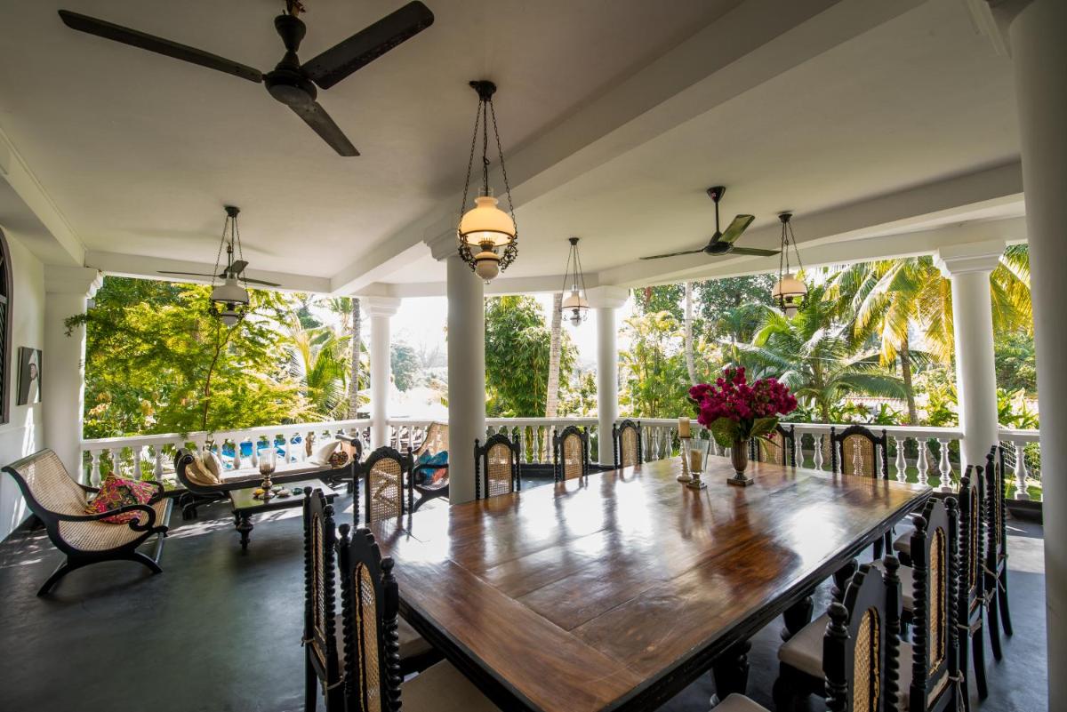 TROPICAL HOUSE - Jungleside Villa - Hizvo