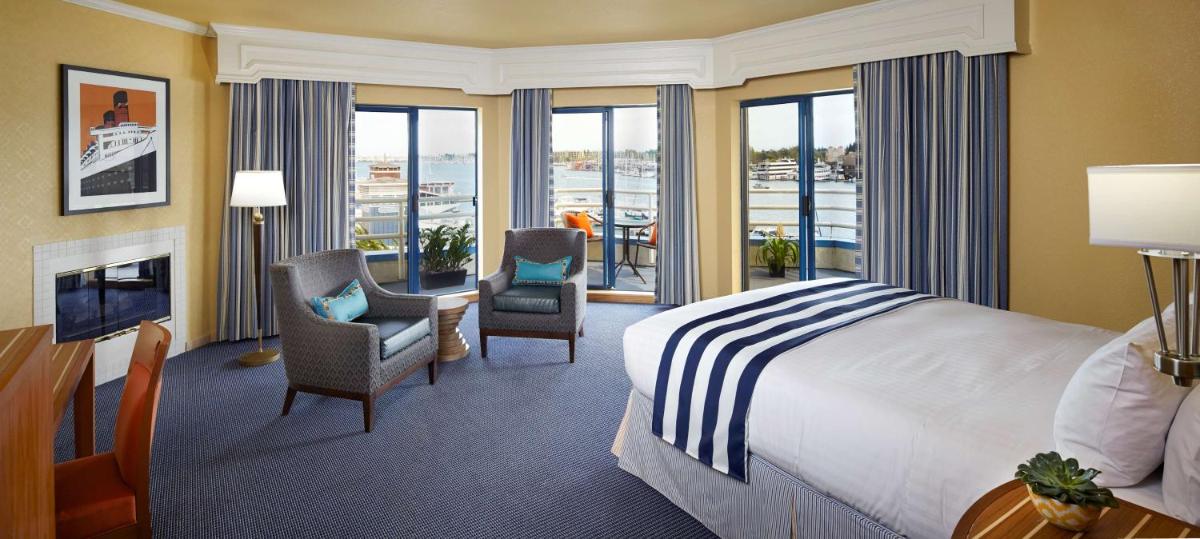Waterfront Hotel, part of JdV by Hyatt - Housity