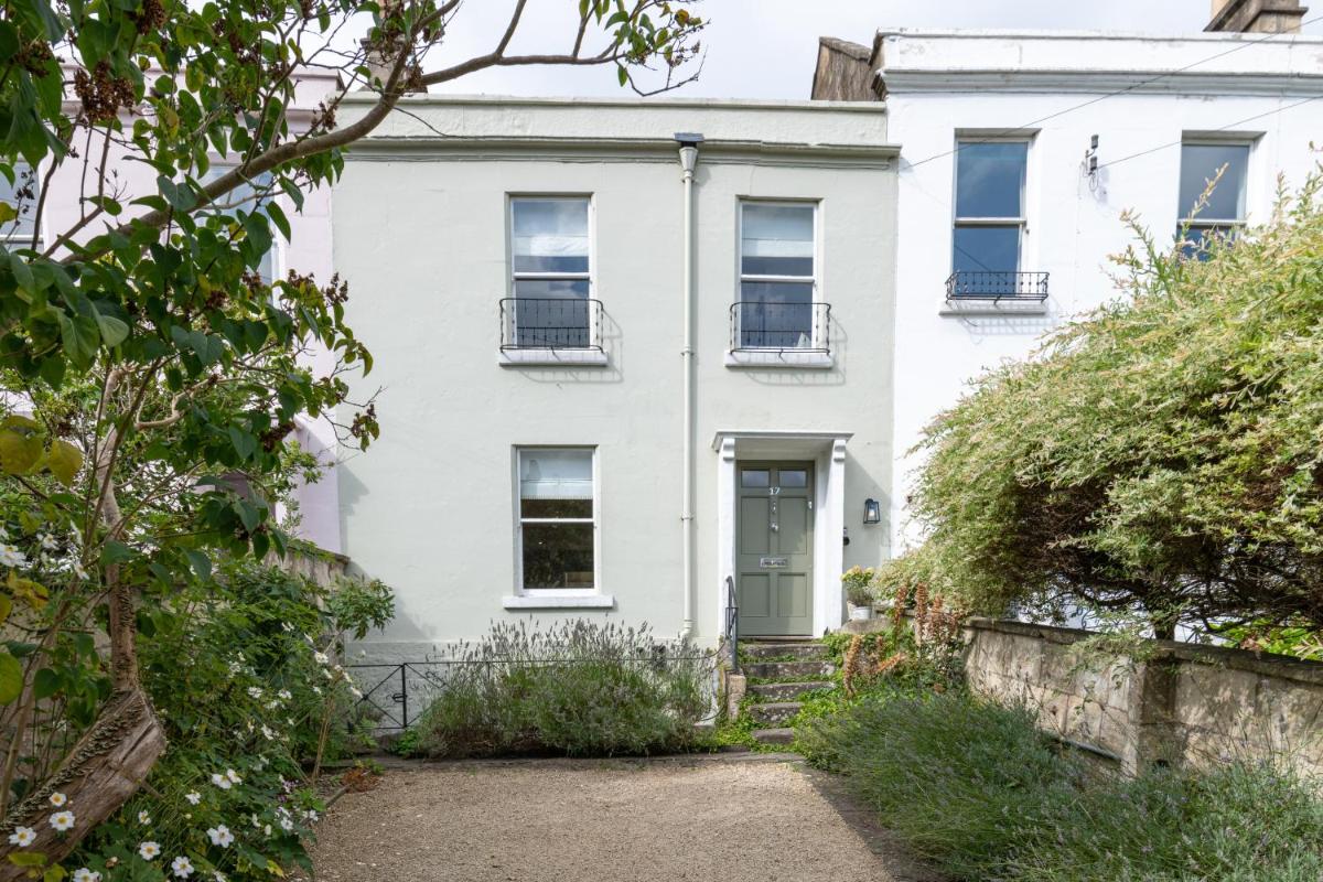 Seventeen The Town House Bath - Housity