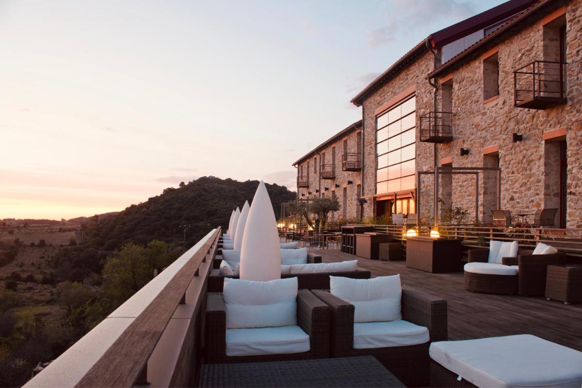 Vue générale sur la montagne ou vue sur la montagne depuis l'hôtel