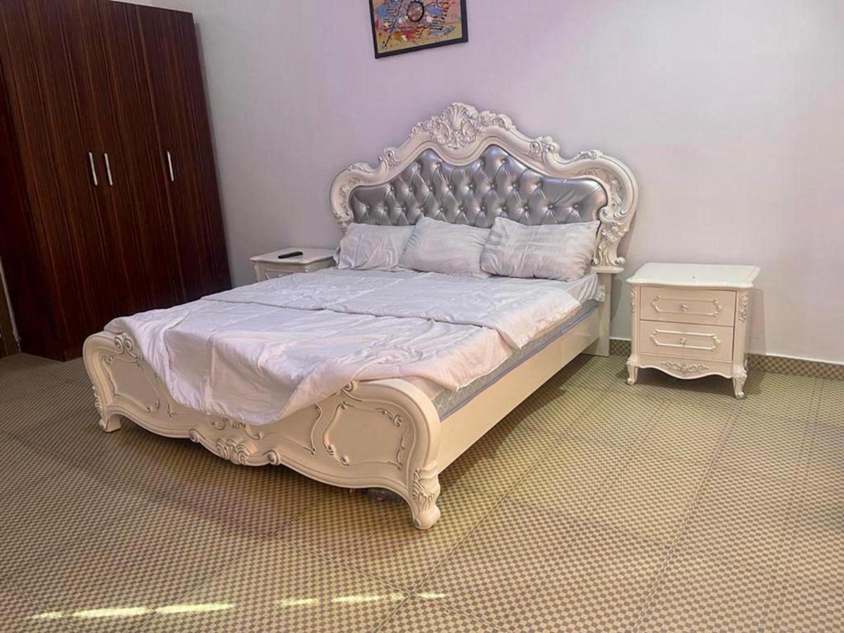 Charming 3-Bed House in Lekki - Housity