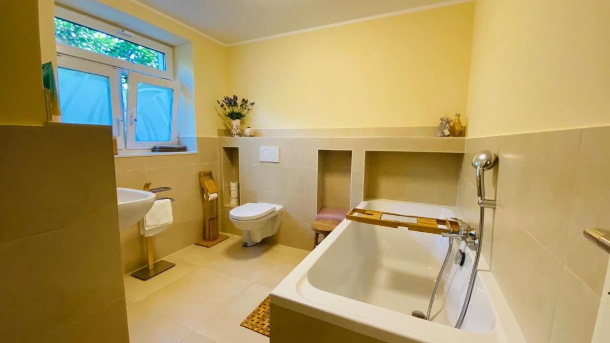 Traum-Ferienwohnung im Tal der Mühlen - Wegberg - Housity