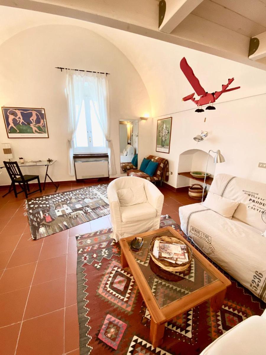 Casa Petra - Housity